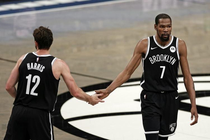 篮网NBA直播覆盖全场攻防细节还原最真实的比赛节奏