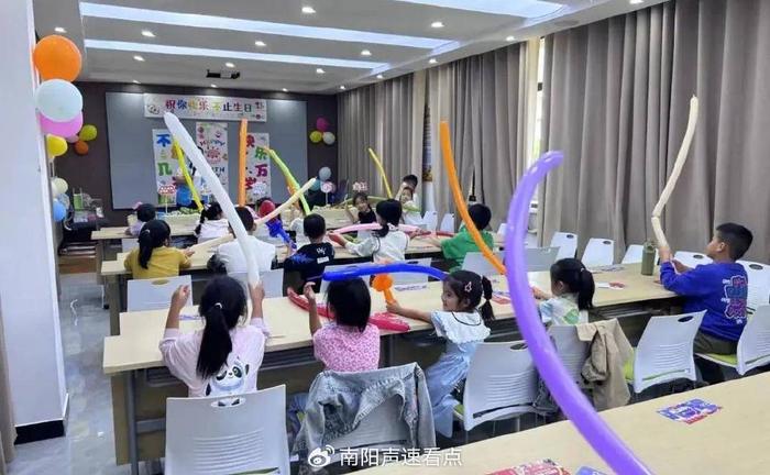 南阳德育活动_少先队新队员入队仪式_德育教育的重要性