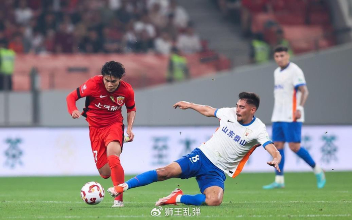 鲁港之战再遭小将打脸，崔康熙一味器重老将，泰山队已经输掉未来