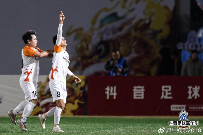 佛山沸腾了！抖音足球嘉年华佛山站总决赛吸引1050万网友在线围观