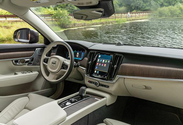 沃尔沃新款XC90/V90 CC上市 配置调整