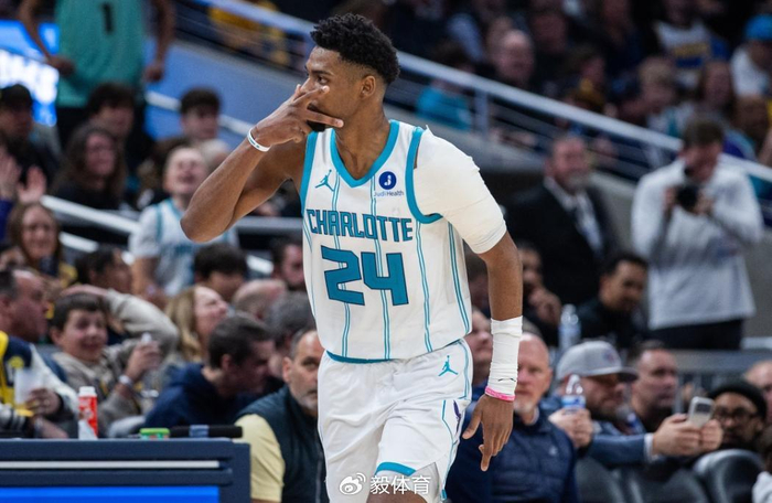 米勒你太狠了，23岁打成联盟第一，提前锁定2.5亿，三球要让位了