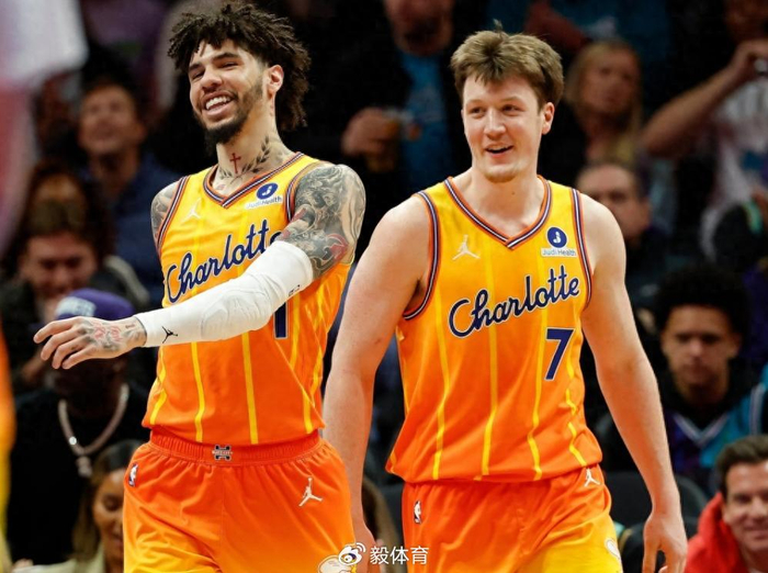 米勒你太狠了，23岁打成联盟第一，提前锁定2.5亿，三球要让位了