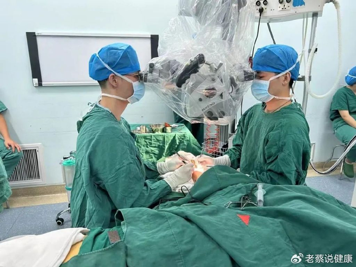 淋巴仪怎么样河南省肿瘤医院顺利开展超显微外科高难度手术治疗淋巴水肿_新闻资讯_第3张_活检穿刺产品网 淋巴仪怎么样河南省肿瘤医院顺利开展超显微外科高难度手术治疗淋巴水肿_https://www.jmylbn.com_新闻资讯_第3张