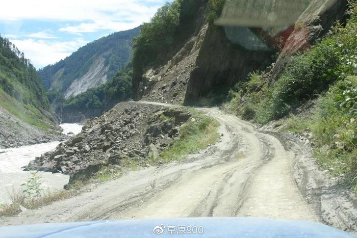 曾几何时踏天险，如今天堑变通途，2004年滇藏线实录，地狱天堂咫尺间