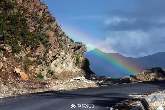 曾几何时踏天险，如今天堑变通途，2004年滇藏线实录，地狱天堂咫尺间