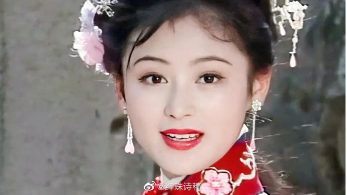 她是国内公认的“第一美女”，年轻时究竟有多美，看了照片一目了然