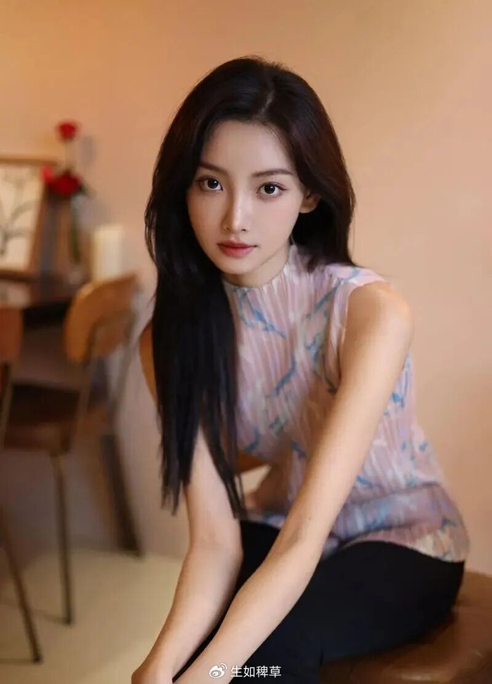 从NBA直播间到修仙百草园：金佳悦的“跨界”，是蓄谋已久的升仙