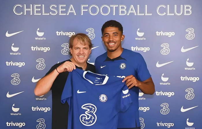 7200万欧元买20岁小将，利物浦这把豪赌，背后藏着一个残酷真相！