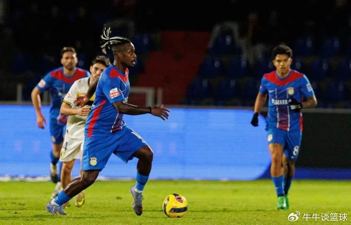 被截胡！上海海港拟买断山东泰山心仪巴西后腰，27岁身价350万欧