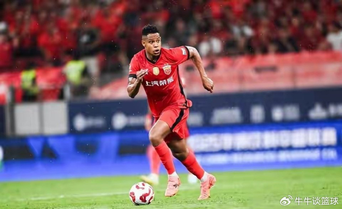 被截胡！上海海港拟买断山东泰山心仪巴西后腰，27岁身价350万欧