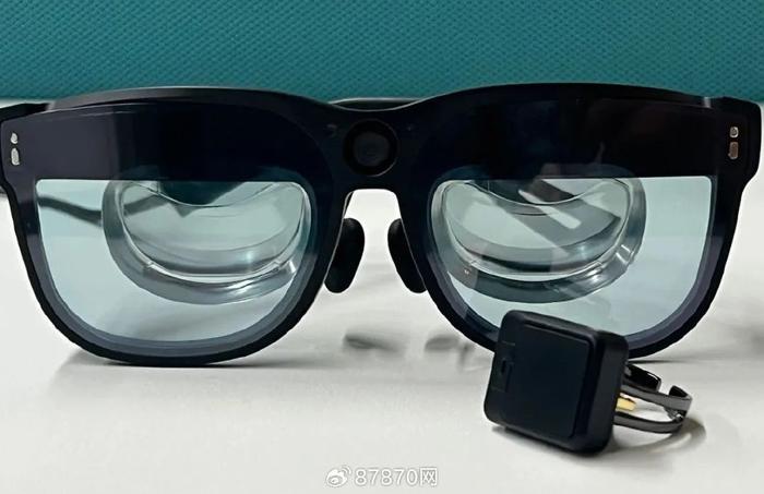 眼镜鼻托变黄怎么洗干净,眼镜鼻托变黄怎么洗干净呢