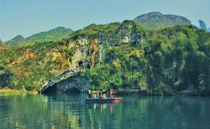 百家旅商赴河池踩线活动6：寿乡导游带你游巴马