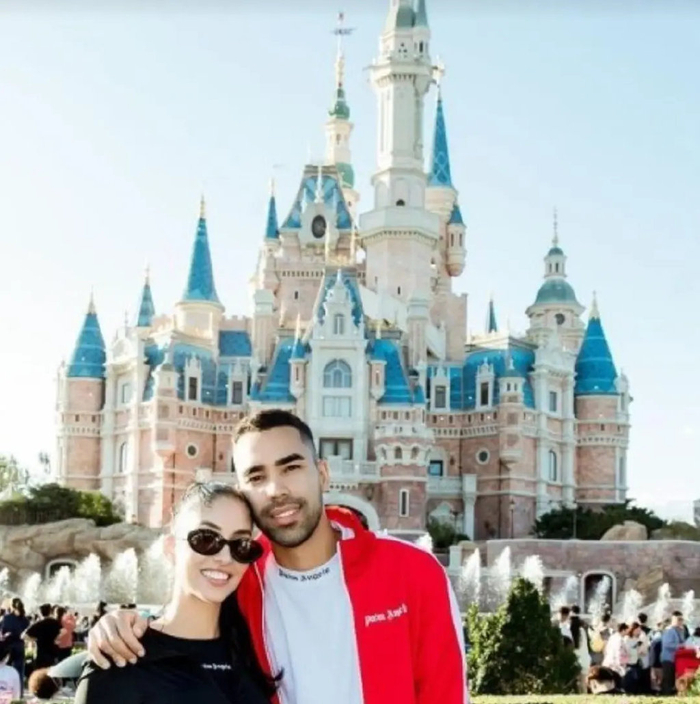 中超三大传统豪门外援纷纷度假 唯独申花的马纳法国庆节还去训练房