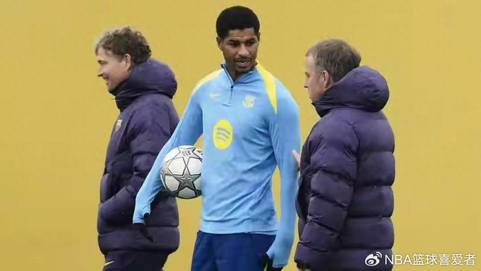 巴萨“分期贷”拿下拉什福德！曼联甩掉包袱笑出声？