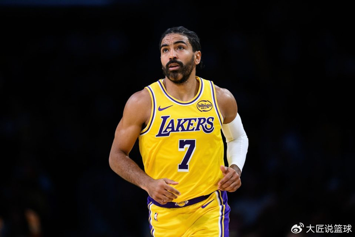 除詹姆斯之外，谁还处于湖人最后一季？美媒晒6人名单：艾顿第二