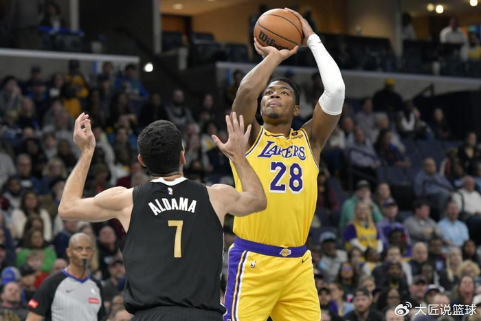 除詹姆斯之外，谁还处于湖人最后一季？美媒晒6人名单：艾顿第二