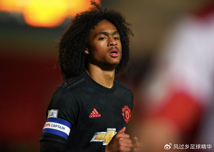 陈达毅正式表态：想为国足出场+随时能回来 不要钱也不要安排工作