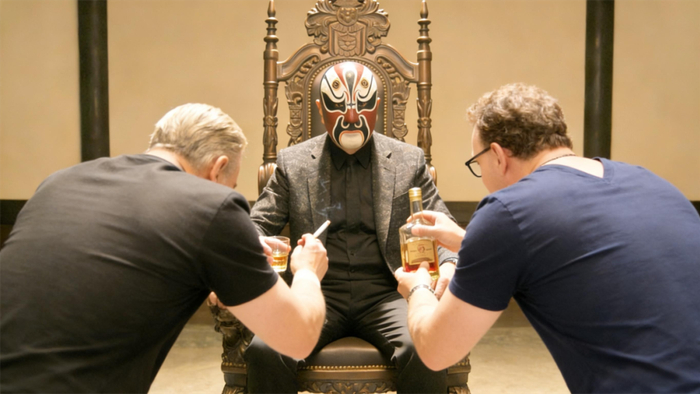 美国ai,开始比谁会来事