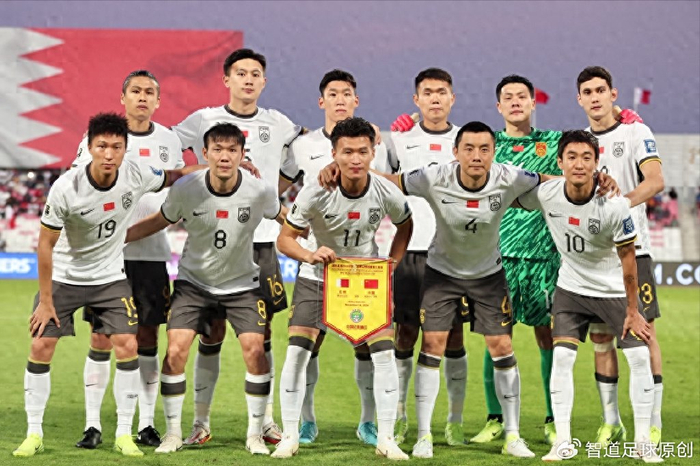 国足最新动态：白鹭体育场训练开放 苦练定位球＆整体防守