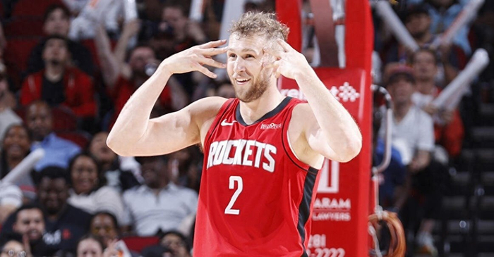 16分钟轰17+6！强化版申京诞生，火箭失算了，裁掉一个全明星内线