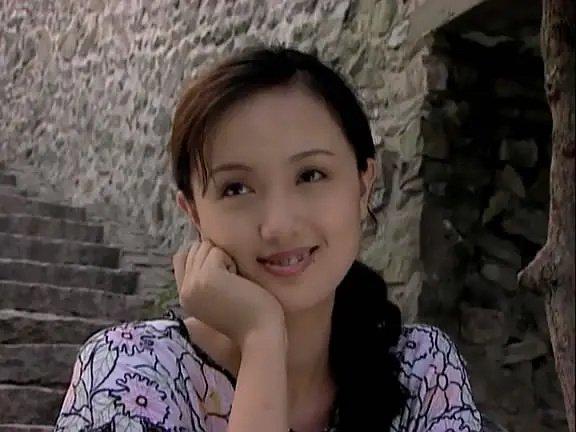 朱媛媛梁冠华主演《贫嘴张大民》成经典，霍思燕潘粤明演绎悲剧爱情
