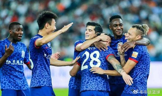 名帅发红包，申花冬训奖金排行，戴伟浚3000，吴曦第2，第1意外