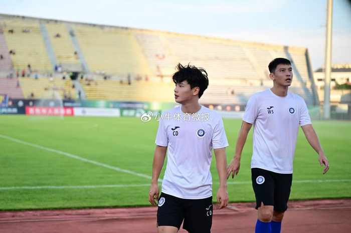 小牛迷你谈｜对话效力广西蓝航的成都小伙-池典