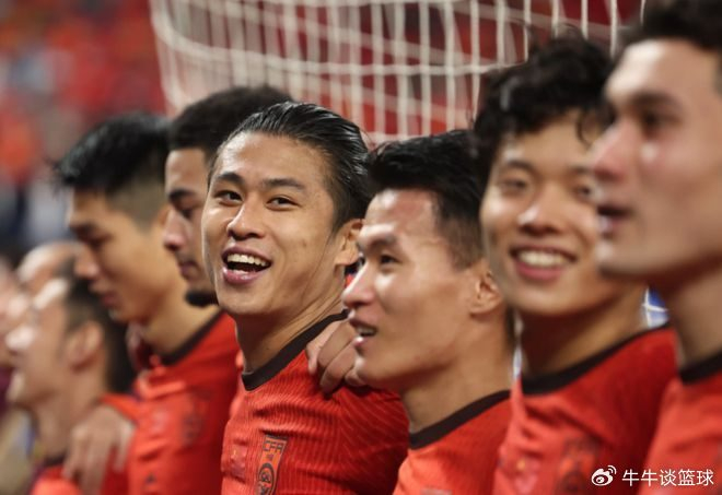 官宣，国足新星赛季报销，伤情曝光，无缘世预赛，女友是女足国脚