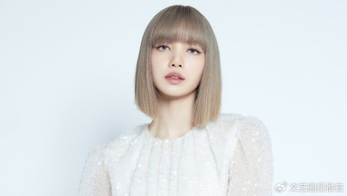 Lisa家境曝光!30年前祖父给村里学生奖学金,今自己捐款风评反转