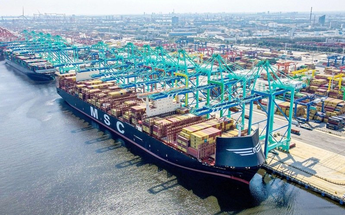 全球首个零碳码头 w700d1q75cms.jpg