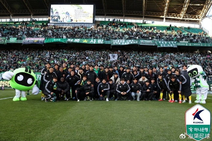 韩足晚报—主场惊险保级！全北现代留在K1联赛