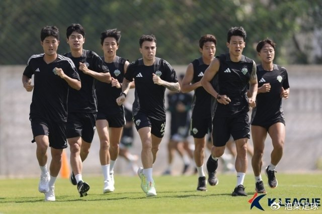 韩足晚报—重塑荣光！全北现代新赛季志在回归本位