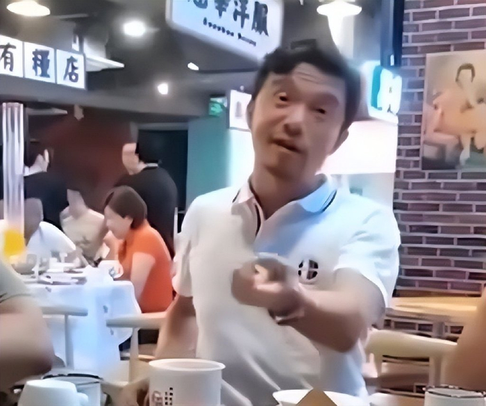 谢晖虽然被北京国安上了两次课 但他依然是一个好教练