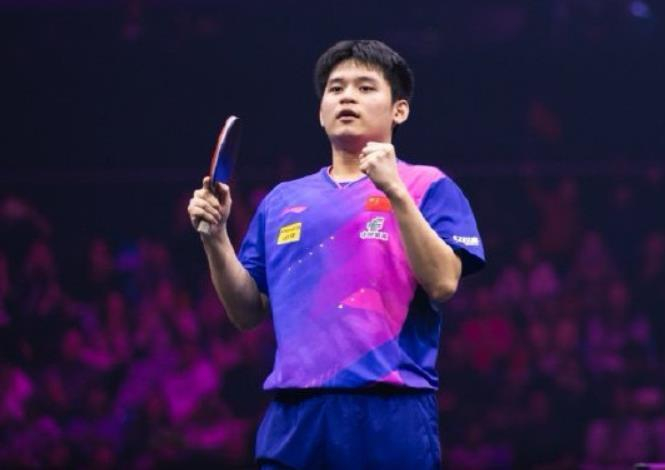 三局横扫晋级！林诗栋轻松跻身总决赛四强，下轮将战张本智和