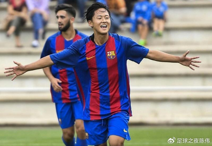 第二代“韩国梅西”来了！17岁韩国高中生被荷甲豪门签下