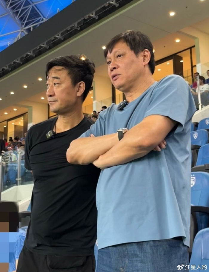 0-3！申花轰然倒下，全场0射正，球迷：拯救了海港，陪着一起挨骂