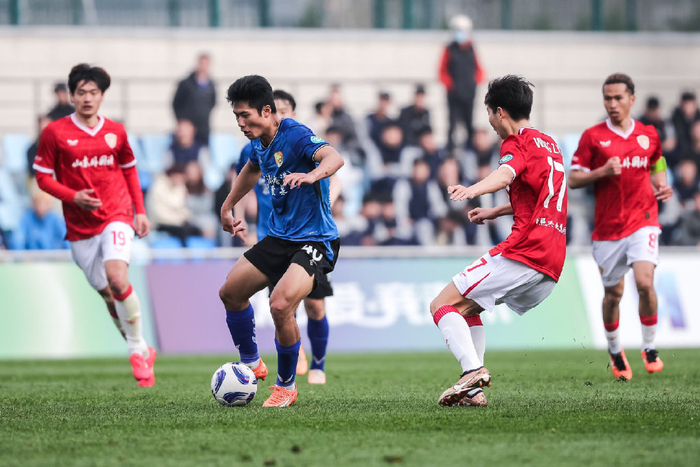 赛程艰难！两连胜后，大连鲲城还有冲甲希望！