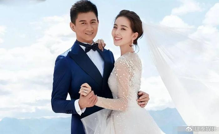 刘诗诗与吴奇隆疑似婚变,两人相互取关,女方已清空男方所有内容!