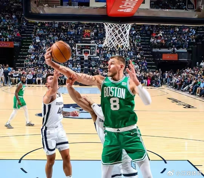 联盟最大诈骗犯！靠着一次入选全明星，年年大合同，勇士被坑麻了