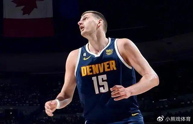 NBA战报凯尔特人主场轻取篮网双探花合砍65分豪取七连胜领跑东部积分榜