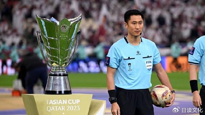 近日，马宁当选中足联理事，标志着其个人职业生涯的新高峰