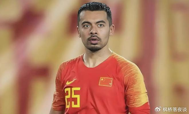 离开北京国安去申花！归化后腰李可寻求重生，他能王者归来吗？