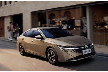 三代同堂销售，轩逸没招了？终身免费保养还有八年超长低息