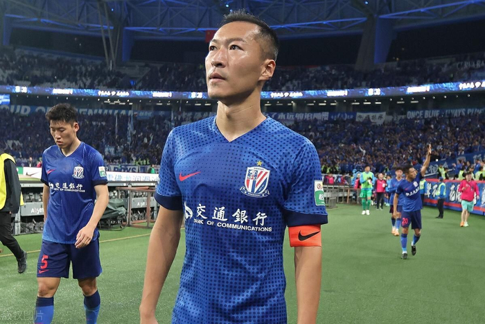 申花2比2战平深圳新鹏城，球队丧失争冠主动权，马莱莱受质疑