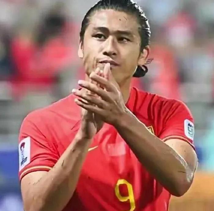 客场打南通支云 张玉宁应该可以上场了吧