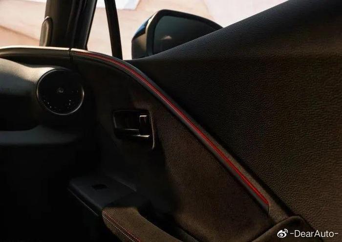 新增PHEV车型,C-HR换代造型更科幻,但与中国无缘
