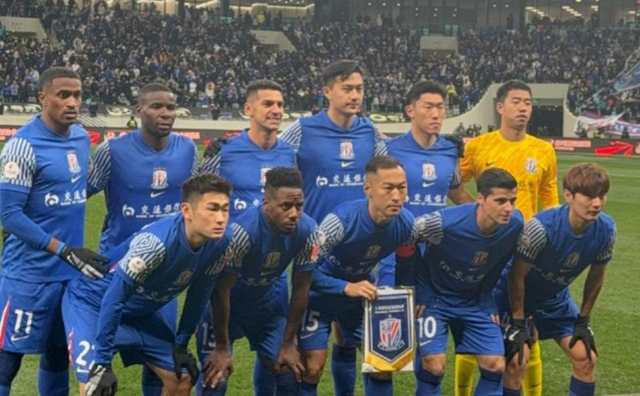 北京国安一直是申花的苦主 去年没有他们拦路 申花可能就夺冠了