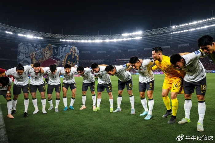 国足统一包下整座酒店！房间费至少4万 拒绝球迷打扰 收官战输不起