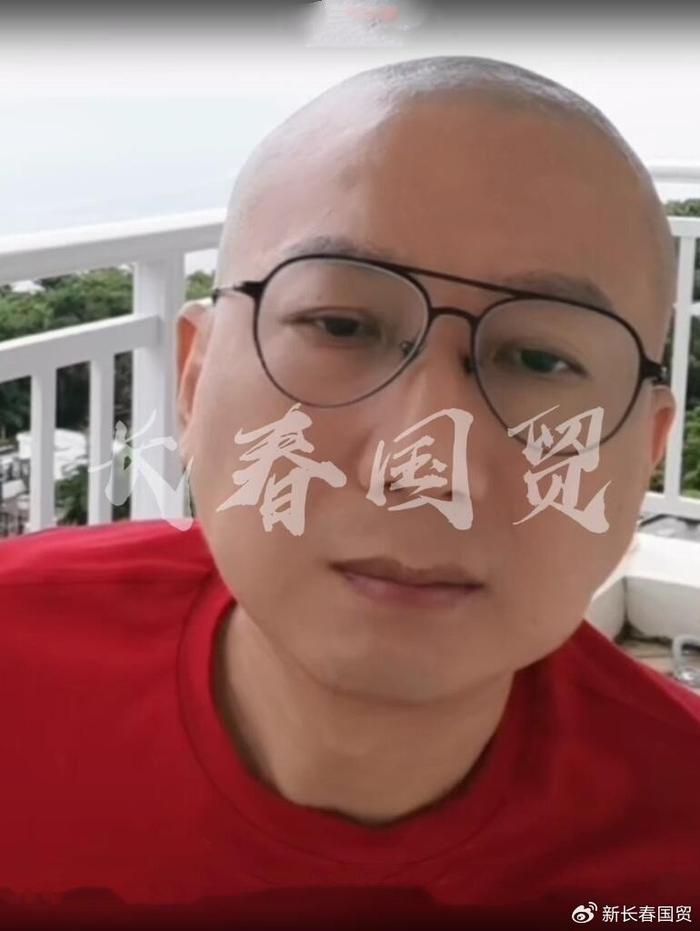 汪洋谈相声现状：目前没有领军人物，是最后灭亡前的疯狂